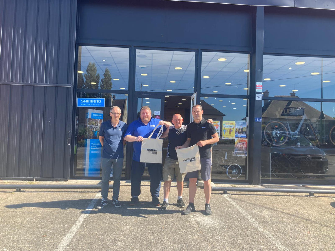 Remise des sacs Sports and Shop et Wareega lors des Randos de Fougères 2026
